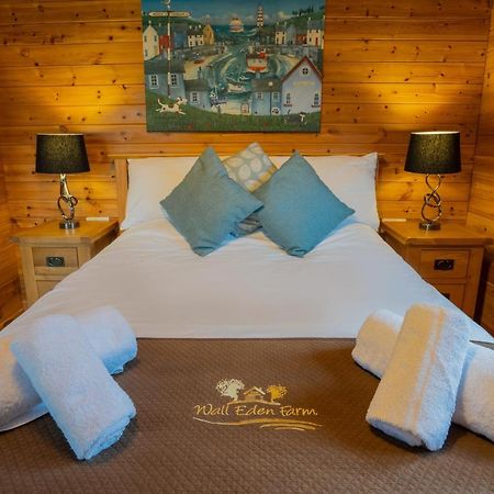 Wall Eden Farm - Luxury Log Cabins And Glamping Highbridge Kültér fotó