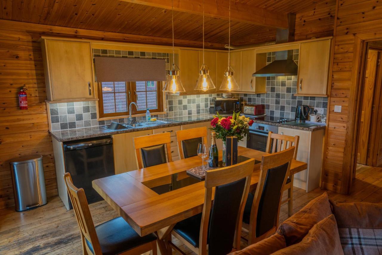 Wall Eden Farm - Luxury Log Cabins And Glamping Highbridge Kültér fotó