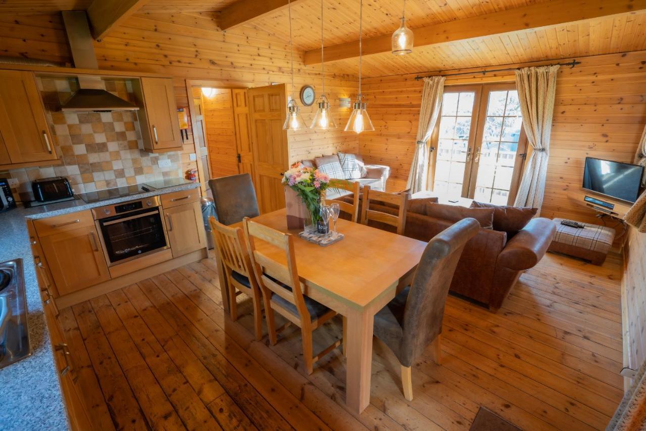 Wall Eden Farm - Luxury Log Cabins And Glamping Highbridge Kültér fotó