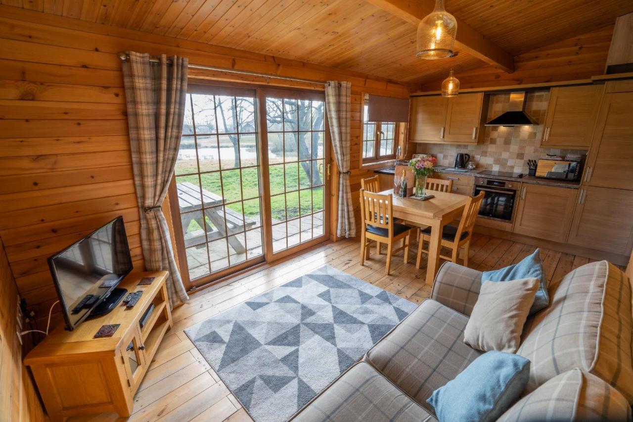 Wall Eden Farm - Luxury Log Cabins And Glamping Highbridge Kültér fotó