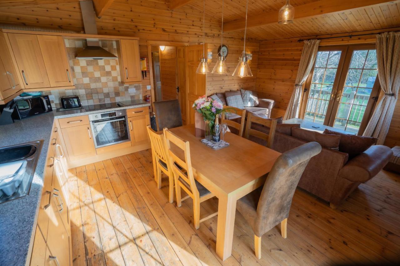 Wall Eden Farm - Luxury Log Cabins And Glamping Highbridge Kültér fotó
